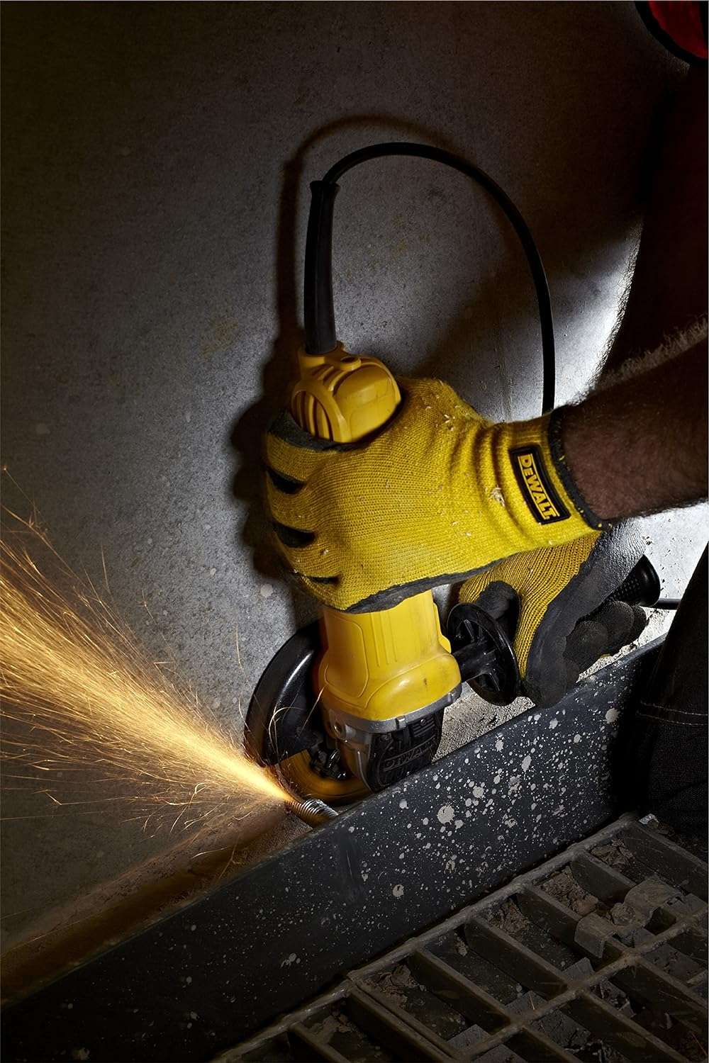 Smerigliatrice angolare 800W DA 115mm - DWE4056-QS - DEWALT